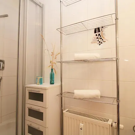 Appartementhaus Seewind 70 05 *